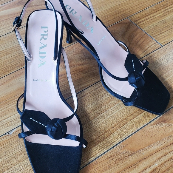 Prada Satin sandals (Authentic) - Picture 2 of 4